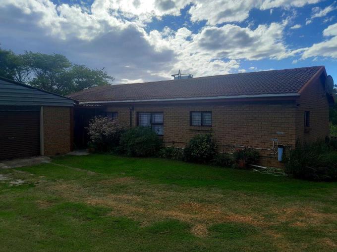 3 Bedroom House for Sale For Sale in Albertinia - MR676786