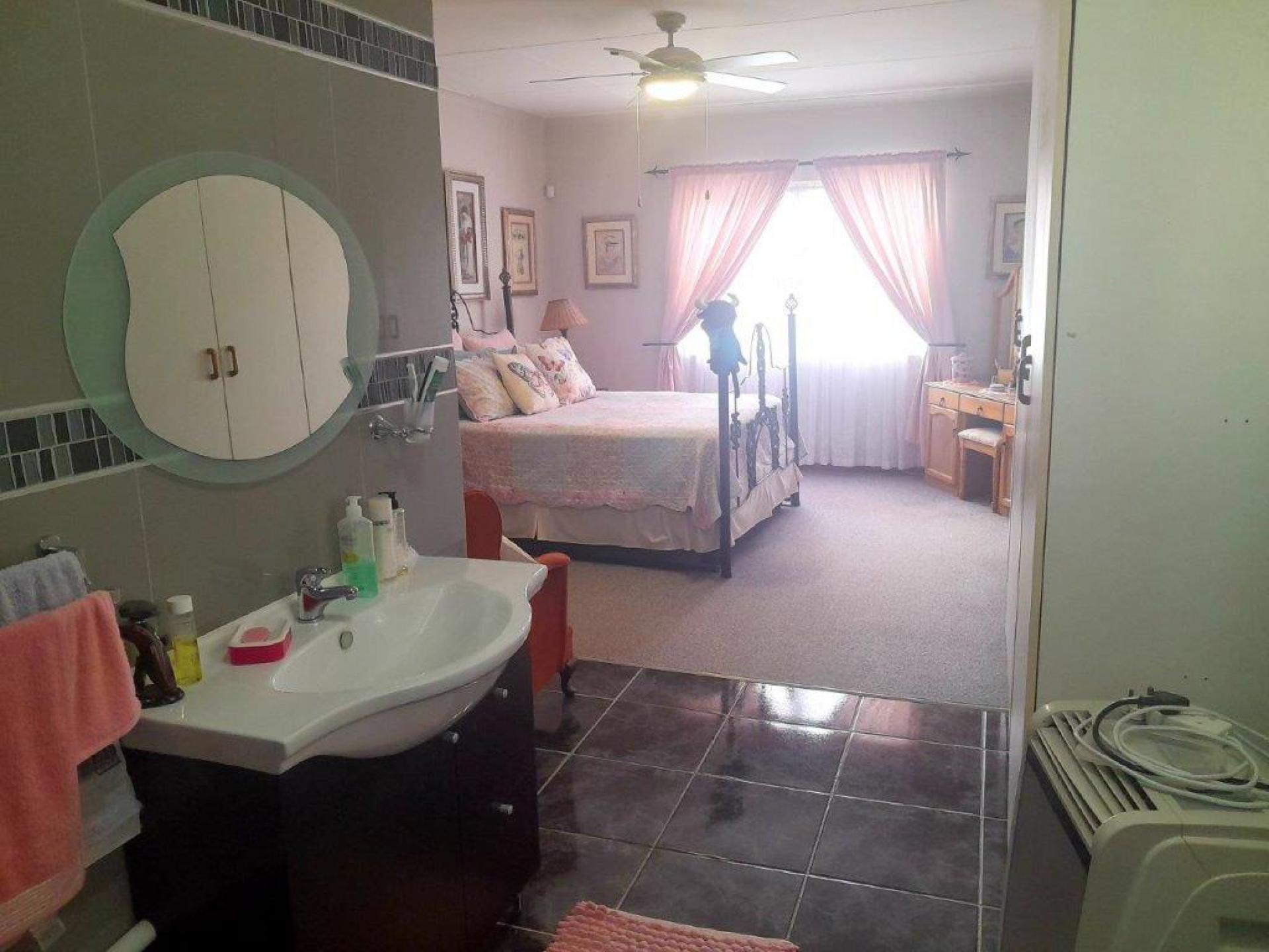  of property in Albertinia