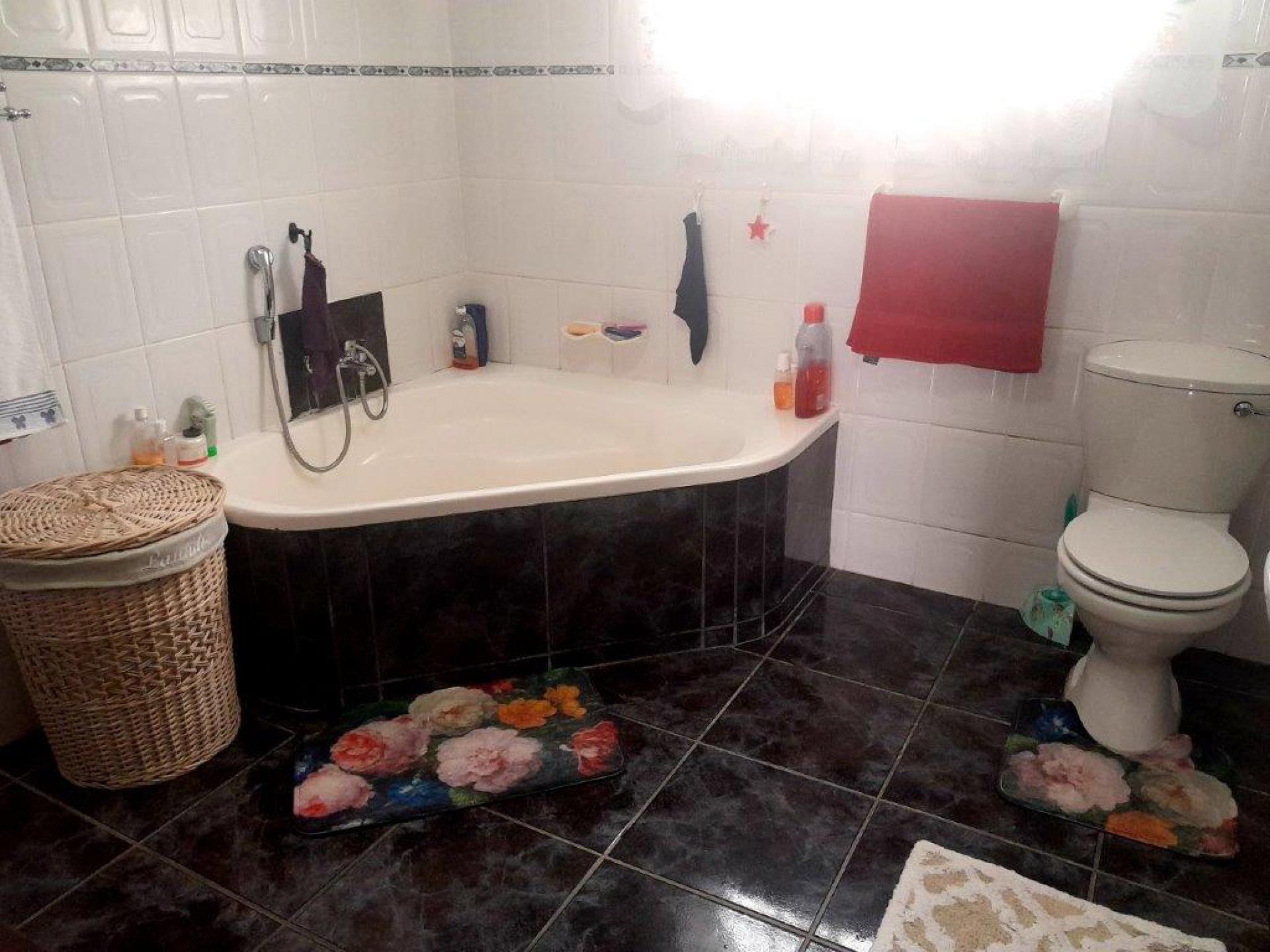  of property in Albertinia