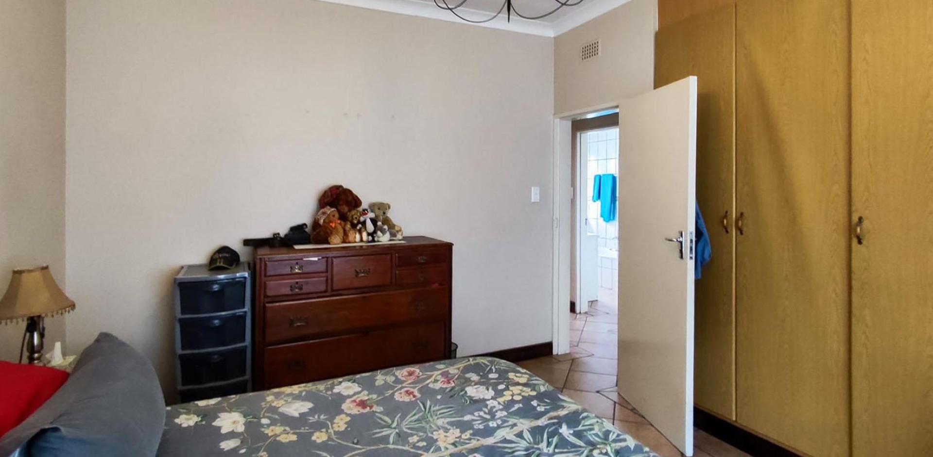 Bed Room 2 of property in Heidelberg - GP