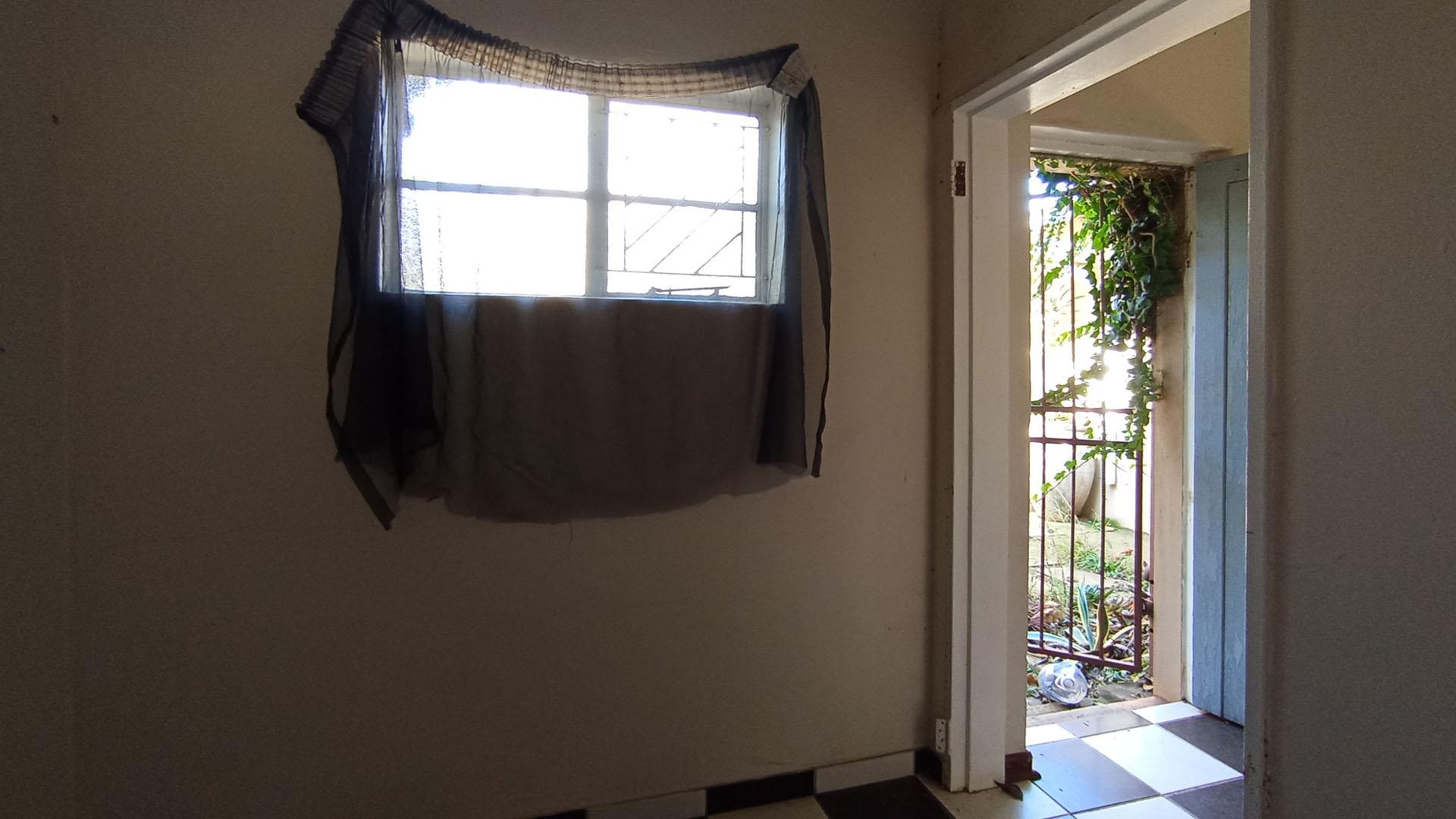 Flatlet - 16 square meters of property in Cullinan
