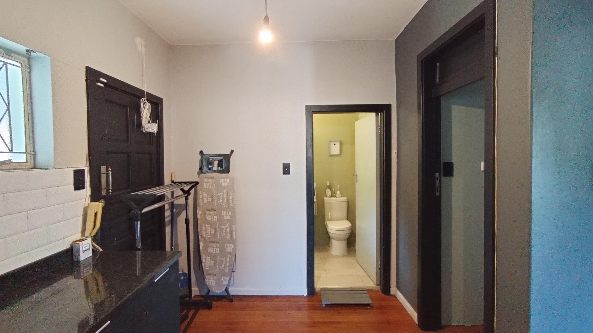 Dining Room - 8 square meters of property in Windermere