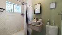 Bathroom 1 - 5 square meters of property in Windermere