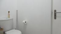 Bathroom 1 - 3 square meters of property in Paulshof
