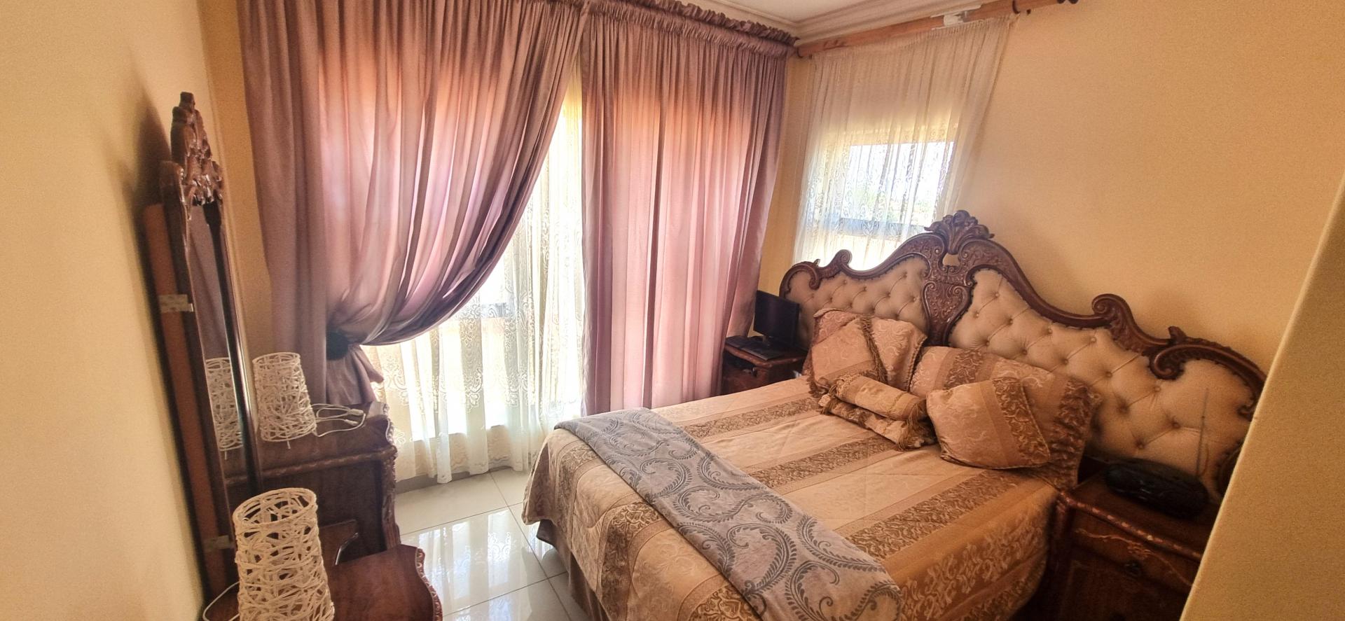  of property in Monavoni