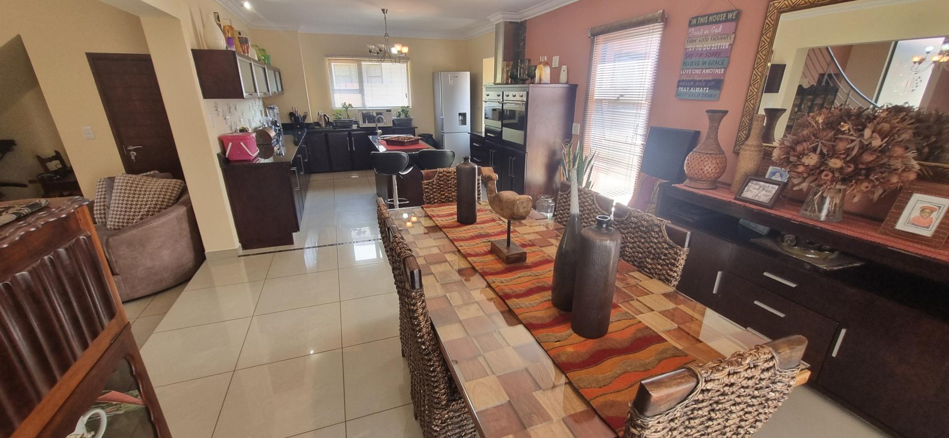  of property in Monavoni