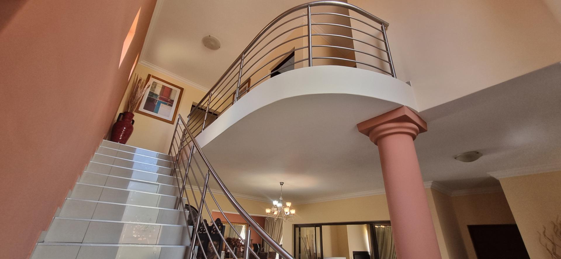  of property in Monavoni