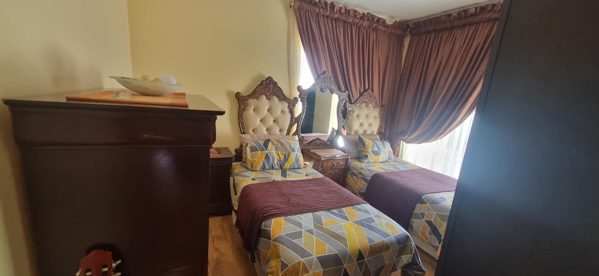  of property in Monavoni