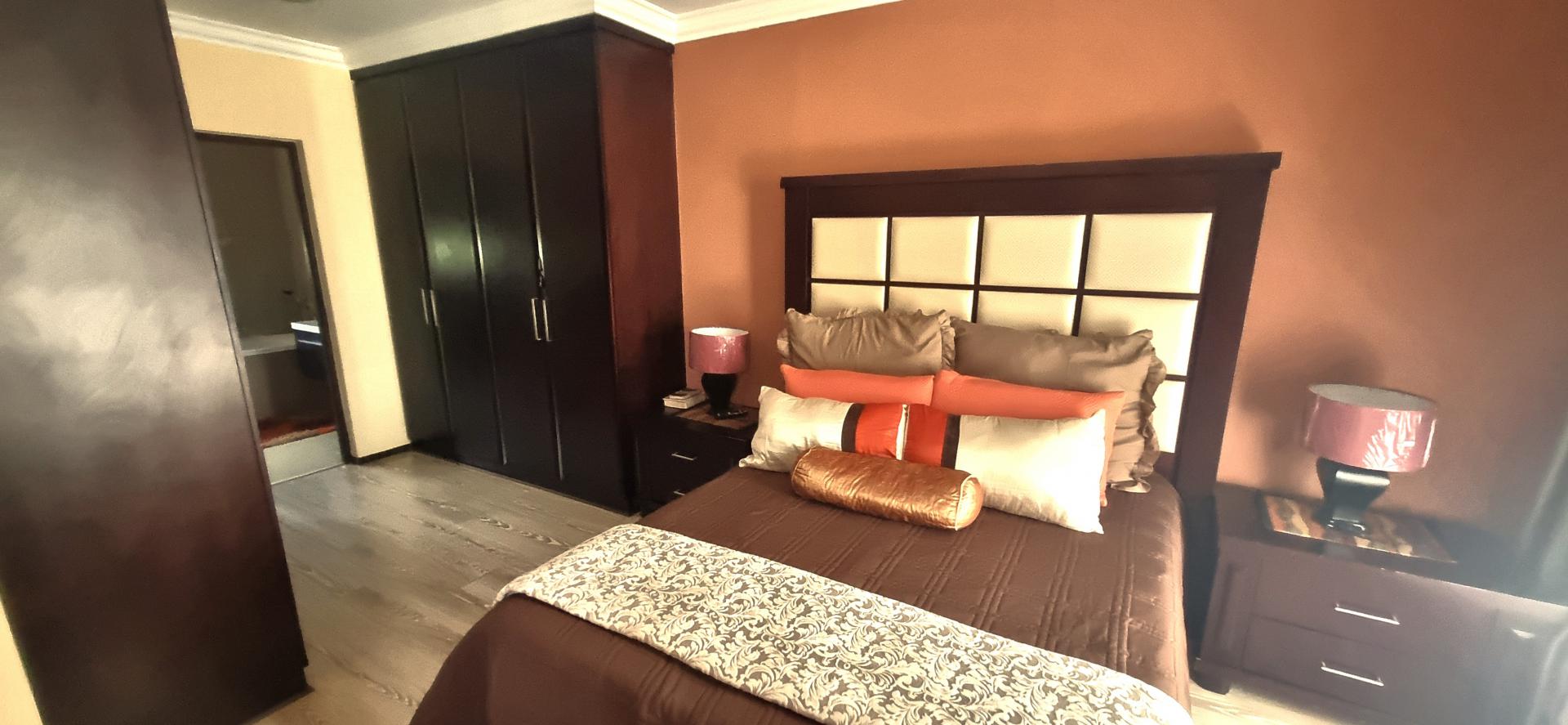  of property in Monavoni