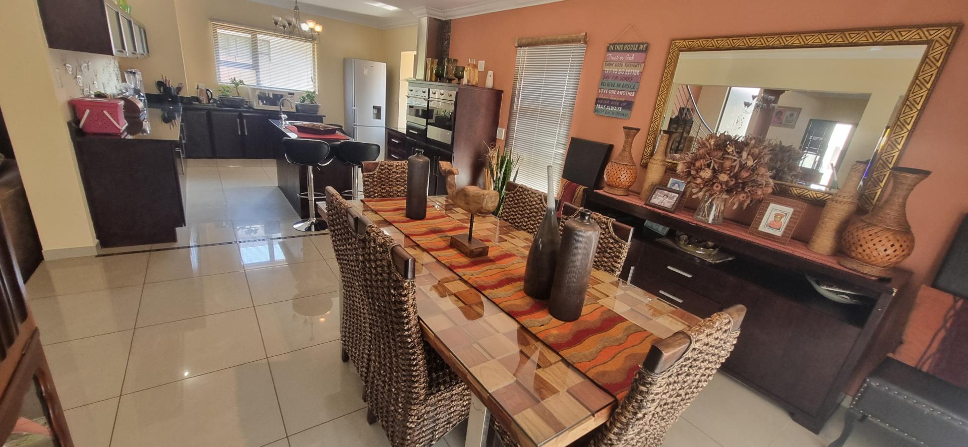  of property in Monavoni