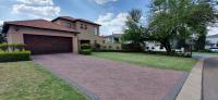  of property in Monavoni