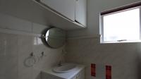 Bathroom 1 - 6 square meters of property in Northcliff