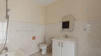 Main Bathroom - 8 square meters of property in Northcliff