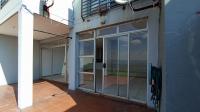 Patio - 10 square meters of property in Northcliff