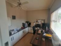  of property in Brackenhurst