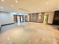  of property in Bedford Gardens