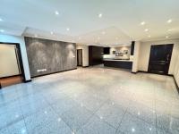 of property in Bedford Gardens