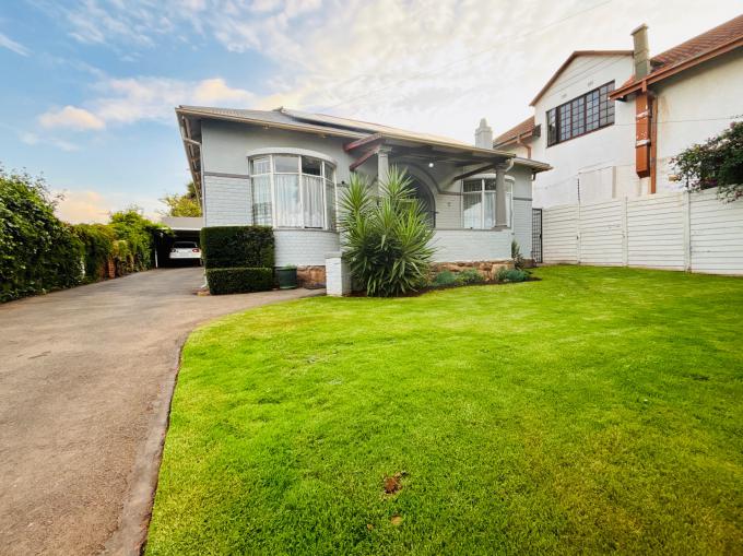 3 Bedroom House for Sale and to Rent For Sale in Kensington - JHB - MR676886