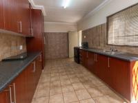  of property in Dennesig