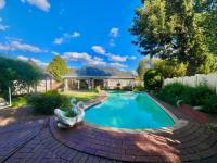  of property in Linmeyer
