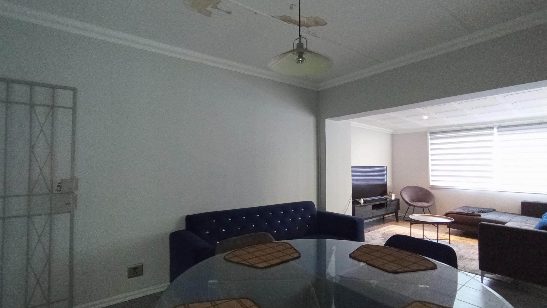 Dining Room - 31 square meters of property in Northcliff