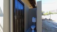 Staff Bathroom - 1 square meters of property in Illiondale