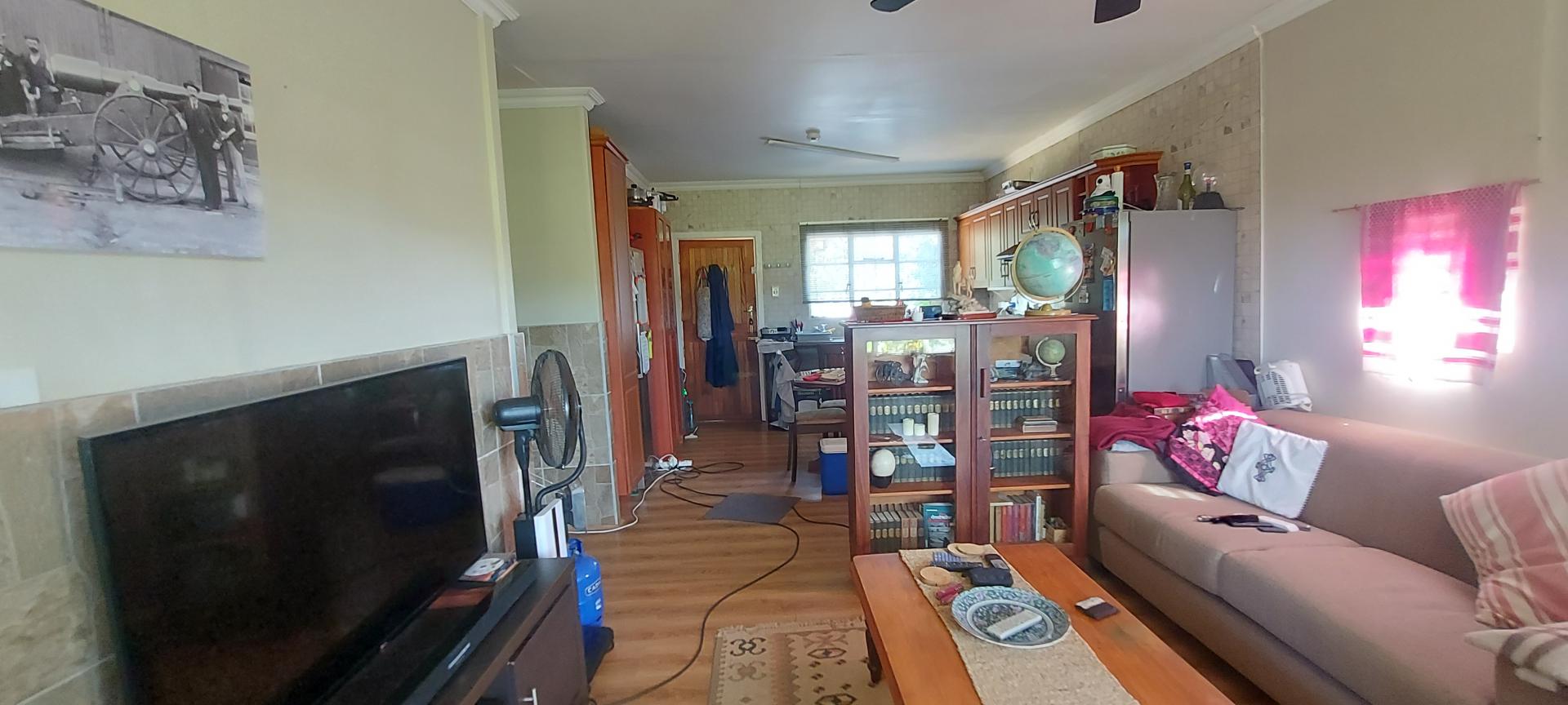  of property in Albertinia