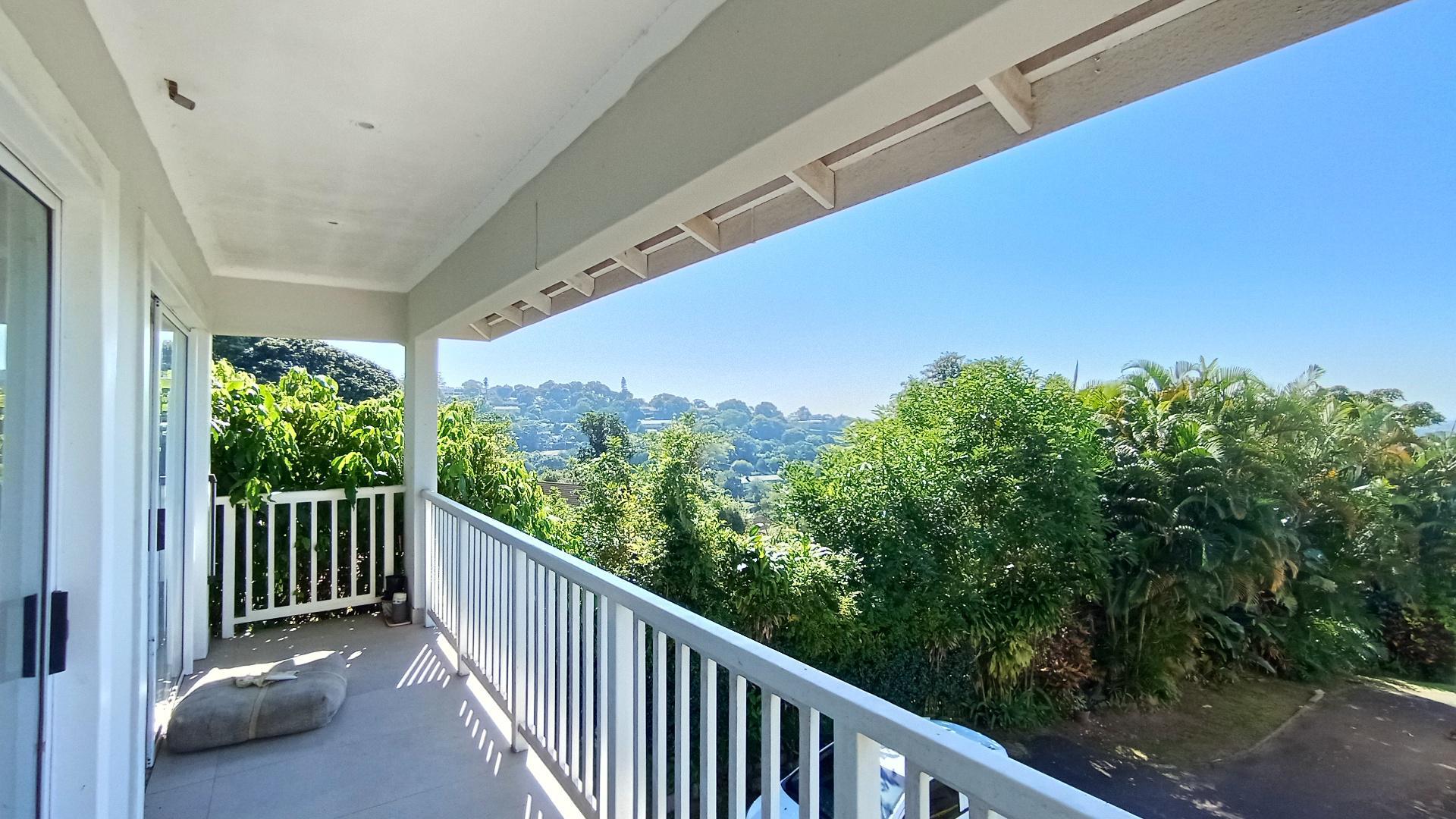 Balcony - 9 square meters of property in Berea West 