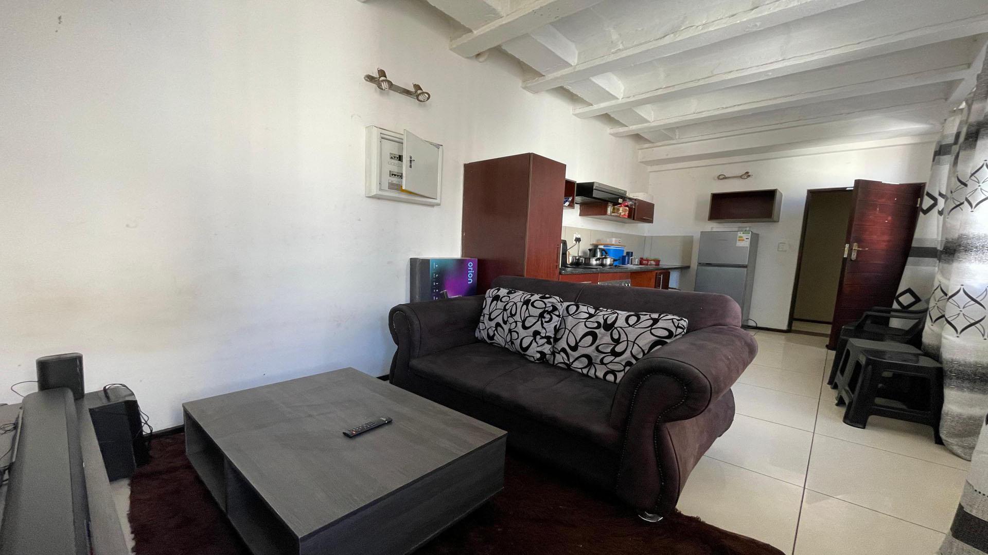Lounges of property in Braamfontein