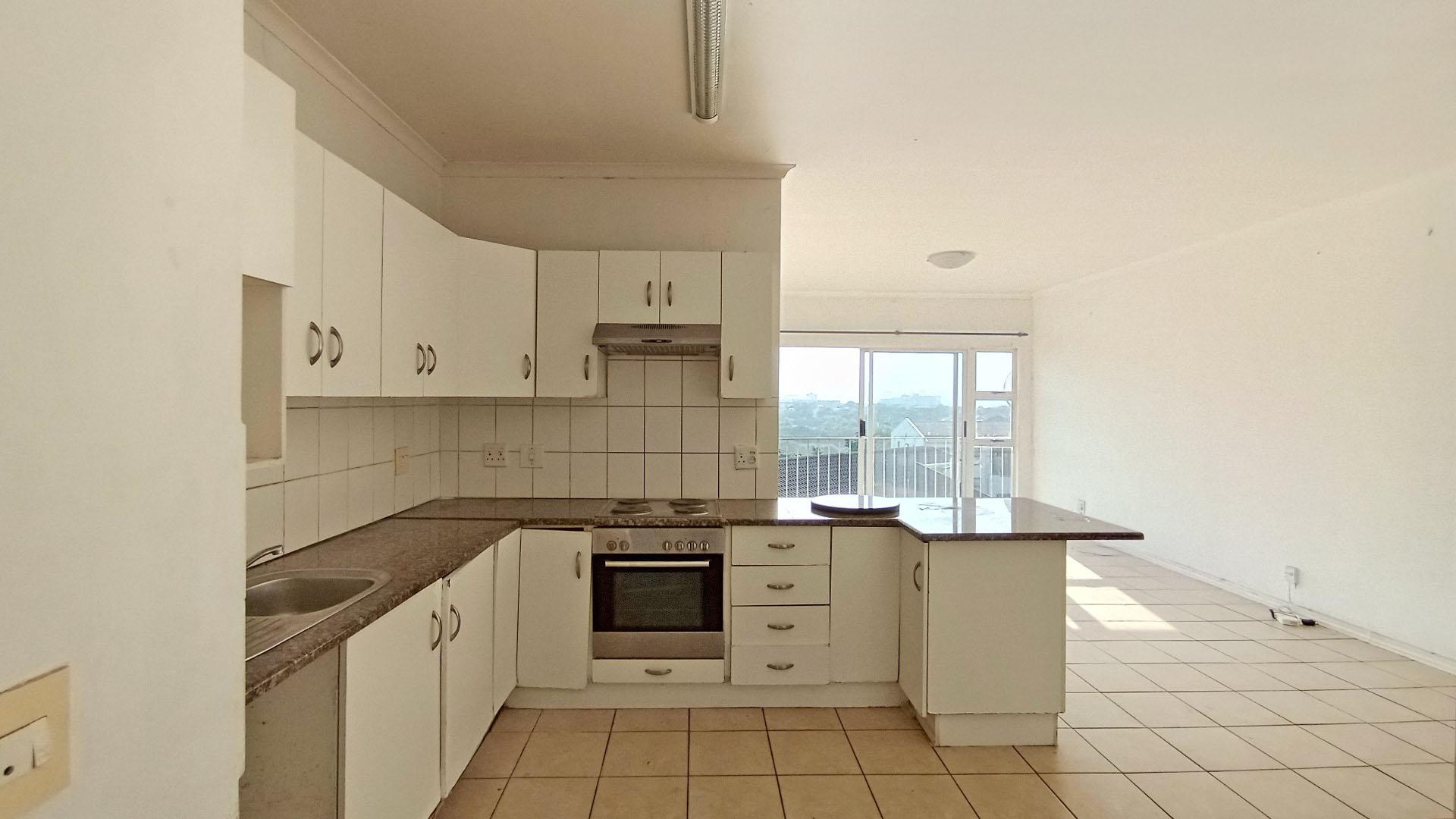 Kitchen - 11 square meters of property in Sea View 