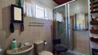 Main Bathroom - 8 square meters of property in Walkerville