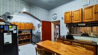 Kitchen - 16 square meters of property in Walkerville