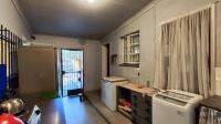 Spaces - 121 square meters of property in Walkerville