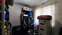 Spaces - 121 square meters of property in Walkerville