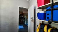 Spaces - 121 square meters of property in Walkerville