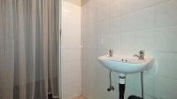 Laundry Room  - 5 square meters of property in Walkerville
