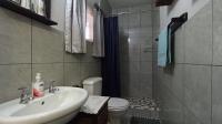 Bathroom 1 - 12 square meters of property in Walkerville