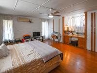  of property in Cowies Hill 
