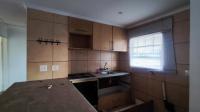 Kitchen - 8 square meters of property in Ravenswood