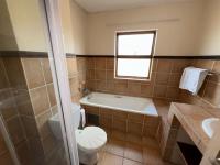  of property in Azaleapark