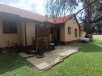 3 Bedroom 2 Bathroom House for Sale for sale in Brackendowns