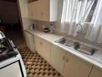  of property in Brackenhurst