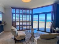  of property in Bloubergstrand