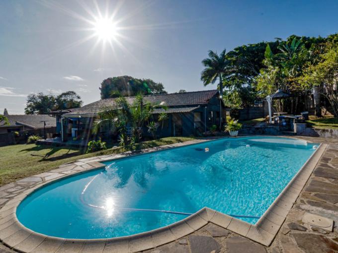 3 Bedroom House for Sale For Sale in Athlone Park - MR677080
