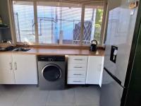  of property in Athlone Park