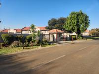2 Bedroom 1 Bathroom Flat/Apartment for Sale for sale in Meyersdal