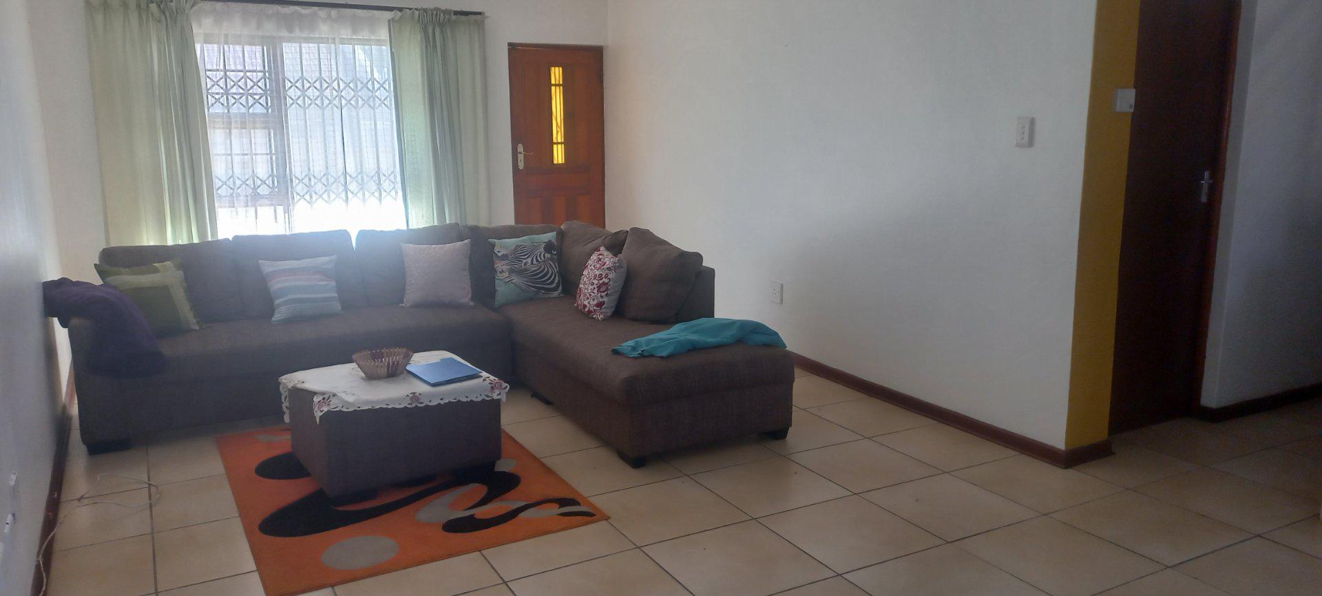  of property in Greenfields