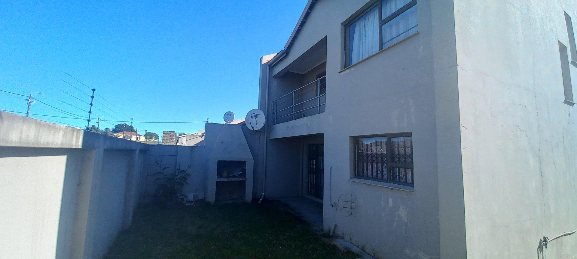  of property in Greenfields