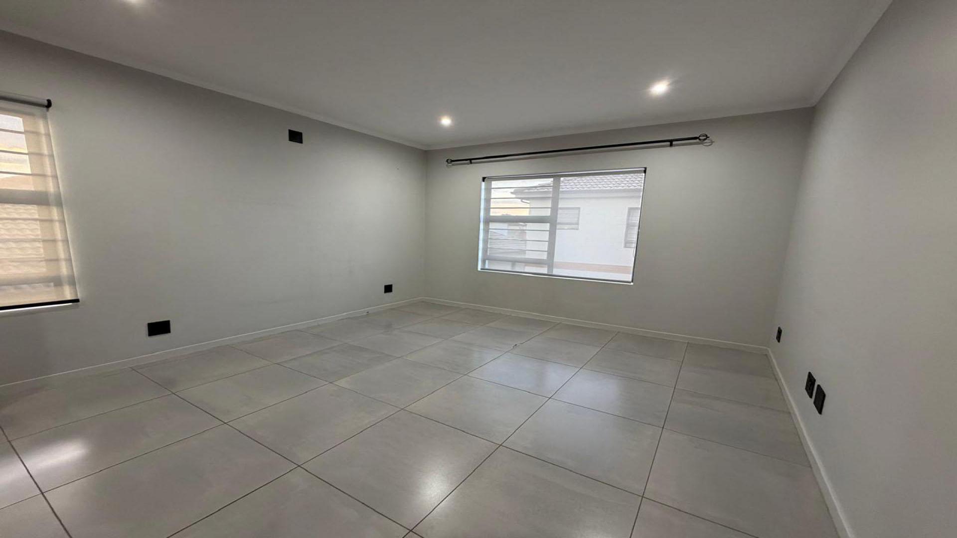 Bed Room 2 of property in Caro Nome AH