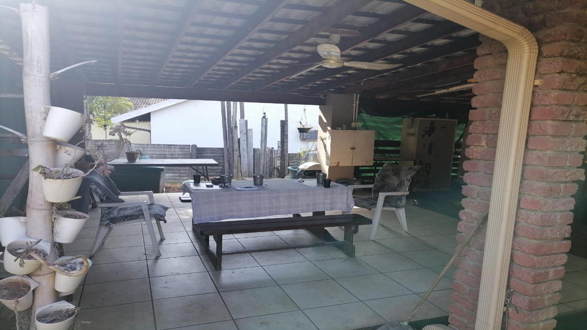 Patio of property in West Acres